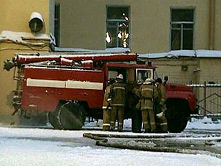 На территории центрального рынка Нижнего Новгорода в воскресенье утром произошел крупный пожар