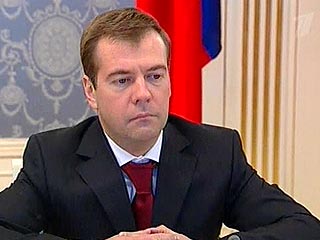 Россиянам нравится, что президент Медведев будет находиться под влиянием премьера Путина