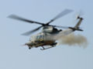 Вертолет UH-1U возвращался на базу после того, как экстренно потребовалось доставить в госпиталь заболевшего солдата, и разбился