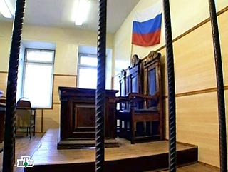 В Петербурге на суде по делу маньяка Вороненко обвинение просит приговорить его к смертной казни