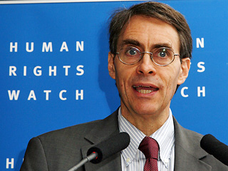 Исполнительному директору международной правозащитной организации Human Rights Watch Кеннету Роту отказали в российской визе