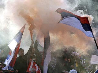 Миротворцы ООН слезоточивым газом разогнали очередную демонстрацию сербов в Косовска-Митровице