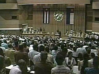 Кубинский парламент - Национальная ассамблея - должен выбрать в воскресенье нового главу государства в связи с решением 81-летнего Фиделя Кастро оставить свой пост, который он занимал почти полвека