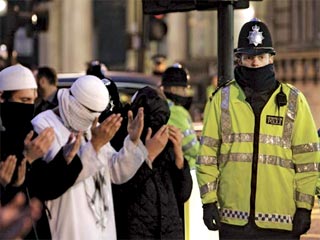 Ликбез британских полицейских: Коран и шариат будет изучаться на специальных уроках