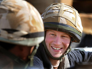 Британские СМИ превозносят храбрость младшего сына принца Уэльского Чарльза принца Гарри, в течение десяти недель находившегося в Афганистане, и одновременно высказывают опасения за его безопасность