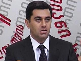 У Окруашвили, который отпущен на свободу, появилась возможность управлять партией по телефону и электронной почтой