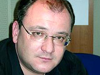 Мать уговорила арестованного лидера питерского "Яблока" Максима Резника прекратить голодовку
