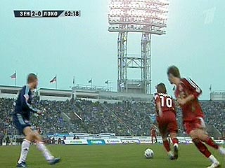 "Локомотив" и "Зенит" откроют футбольный сезон в России 
