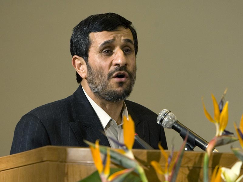 На днях президент ИРИ Махмуд Ахмади Нежад заявил, что Иран после утверждения очередной резолюции СБ ООН будет вести переговоры по решению своей ядерной проблемы только в рамках МАГАТЭ