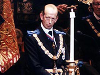 Герцог Кентский - является главой масонского движения и носит звание Великого Мастера Объединенной Великой Ложи Англии