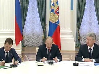 Во вторник в Кремле проходит встреча Владимира Путина и Дмитрия Медведева с руководством Госдумы