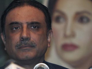 Сопредседатель Пакистанской народной партии Асиф Али Зардари - муж убитой исламистами Беназир Бхутто - выдвинут кандидатом на пост премьер-министра страны