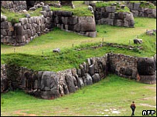 Археологи в Перу обнаружили руины древнего храма. По предположению ученых, он мог быть построен в период, предшествующий эпохе империи инков