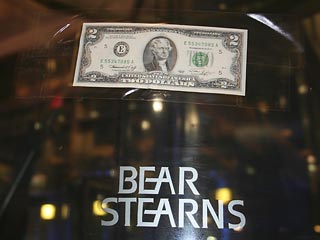 Может повториться ситуация с седьмым по размерам капитализации банком США Bear Stearns, который на прошлой неделе фактически обанкротился 