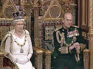 Английская Королева и ее супруг не будут давать показаний в суде по делу о гибели Дианы