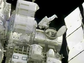 Астронавты Endeavour успешно завершили пятый выход в открытый космос