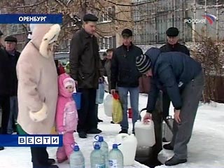Оренбуржцы боятся нового отключения воды. Власти заявляют, что все нормально