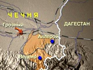 В Чечне два милиционера подорвались на мине, двое пострадали от камнепада
