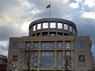 В Мосгорсуде во вторник продолжились заочные слушания по делу бывшего совладельца ЮКОСа Леонида Невзлина, обвиняемого в организации убийств и покушений на убийства