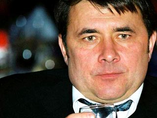 В Киеве внезапно скончался известный украинский предприниматель Владимир Шульга - один из ключевых свидетелей по делу об отравлении Виктора Ющенко в 2004 году, когда он еще был кандидатом в президенты Украины