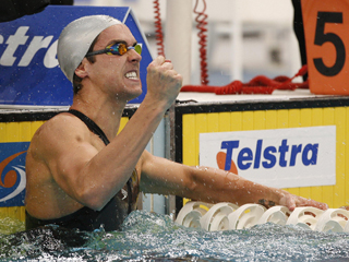 Австралиец Имон Салливан в четверг вернул себе мировой рекорд