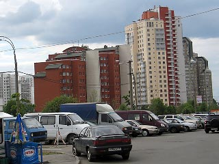 Только 13% россиян планируют в ближайшее семь лет улучшить свои жилищные условия и приобрести жилье. Такие данные были получены в ходе опроса Всероссийским центром изучения общественного мнения (ВЦИОМ)