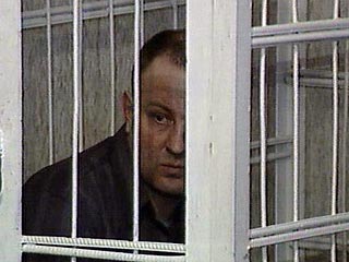 Суд города Димитровграда Ульяновской области в понедельник отказал в удовлетворении ходатайства об условно-досрочном освобождении (УДО) бывшего полковника Юрия Буданова, отбывающего десятилетний срок заключения за убийство жительницы Чечни в 2000 году