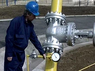 В ближайшее время цены на газ для населения в России могут значительно вырасти. С 2011 года газ в России должен стоить столько же, сколько за рубежом