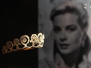 Выставка ювелирных украшений знаменитостей Diamond Divas ("Бриллиантовые дивы") открылась в бельгийском городе Антверпен