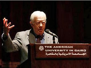 Экс-президент США Картер не считает "Хамас" террористической организацией