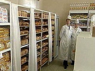 Хлеб в Сахалинской области c понедельника подорожал на четыре рубля, цена булки белого пшеничного хлеба достигла 33 рублей