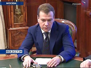 Госдума готовит на подписание Медведеву сомнительные законы, противоречащие его предвыборным обещаниям 