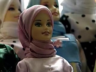 Генеральный прокурор Ирана Корбан Али Дорри Наджафабади выступил против кукол Барби и других западных игрушек