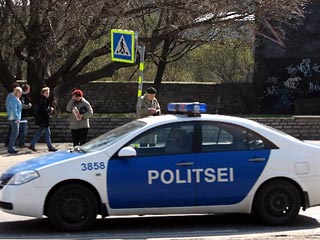 Эстонские полицейские задержали в городе Тарту на юге страны нетрезвого слепого водителя без водительских прав, который в прошлом году несколько раз задерживался за подобные нарушения