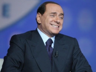 На переговорах с президентом Италии Сильвио Берлускони подтвердил, что готов стать председателем Совета министров. Он сразу объявил состав будущего правительства