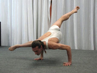 Занятия в одном из йога-клубов Перми