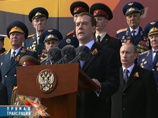 Мир должен объединиться против агрессии на основе идеалов свободы и справедливости, заявил президент России Дмитрий Медведев