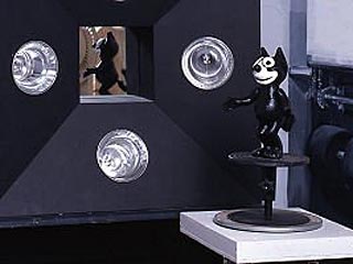 Художник Марк Лэки номинирован за свою единственную выставку Industrial Light & Magic, в экспозиции которой было представлено смешение скульптуры, видео и перфоманса