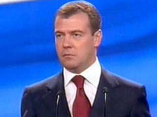 Медведев обзавелся пресс-секретарем, советниками и помощниками - все лица знакомы 