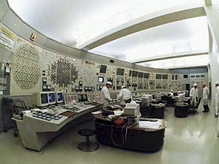 На Ленинградской АЭС из-за срабатывания системы защиты остановлен третий энергоблок, радиационная обстановка в норме
