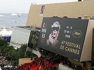 На Каннском кинофестивале покажут фильм израильского режиссера "Вальс с Баширом"