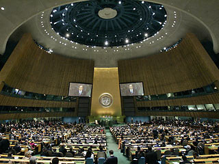 Генеральная Ассамблея ООН приняла в четверг резолюцию по возвращению в Абхазию насильственно перемещенных лиц и беженцев