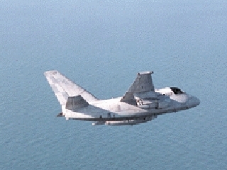 Как сообщили ранее неназванные представители администрации, самолет S-3 Viking совершал тренировочный полет в международном воздушном пространстве близ венесуэльского острова Лос-Рокес
