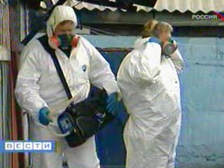 На Саратовском авиазаводе устранена утечка ядовитого вещества. На стройке торгового комплекса был найден разгерметизированный балон со сжиженным хлором