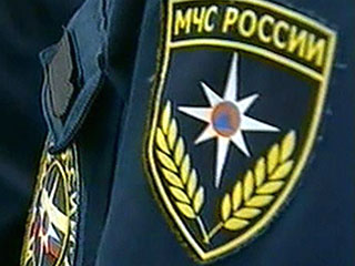 Пассажирский поезд столкнулся в воскресенье с грузовиком в Володарском районе Нижегородской области - один человек погиб, семеро получили ранения