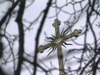 Четыре православных креста, установленных по сторонам света, будут защищать Астрахань от нечисти