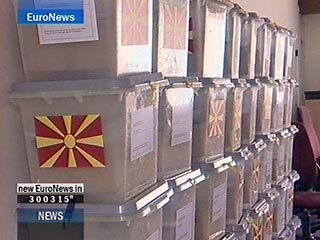 В Македонии сегодня начались внеочередные парламентские выборы. В 07:00 по среднеевропейскому времени (09:00 мск) открылись 2976 избирательных участков