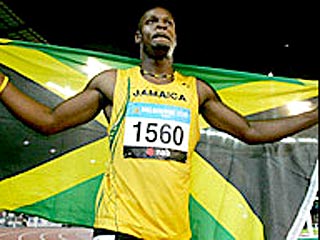 Знаменитый спринтер из Ямайки Асафа Пауэлл, который лишился в ночь с субботы на воскресенье своего мирового рекорда на 100 м - 9,74, встретится с новым рекордсменом мира, соотечественником Усэйном Болтом (9,72) на отборочном чемпионате Ямайки 27-29 июня