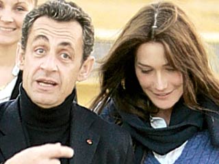Семейная жизнь президента Франции Николя Саркози скоро снова окажется в центре внимания. К выходу в свет готовится книга под названием "Правдивая история Карлы и Николя"