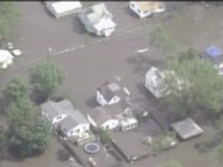 Продолжается эвакуация жителей из затопленных наводнениями районов штатов Висконсин, Индиана и Айова
